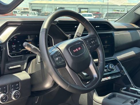 Certified 2024 GMC Sierra 2500 AT4 w/ AT4 Premium Plus Package AWD/4WD image 10