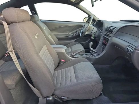 Used 2001 Ford Mustang GT RWD image 18