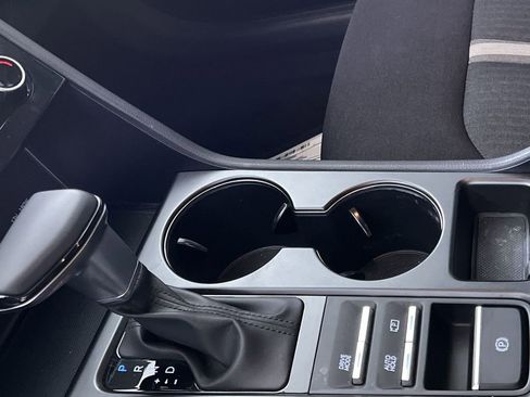 Used 2025 Hyundai Sonata SE image 22