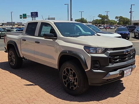 New 2026 Chevrolet Colorado Trail Boss AWD/4WD image 5