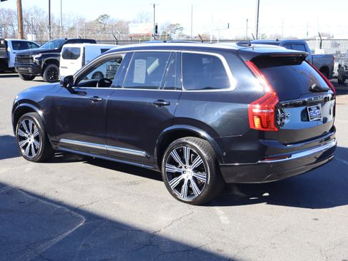 Used 2023 Volvo XC90 B6 Ultimate w/ Protection Package Premier image 8