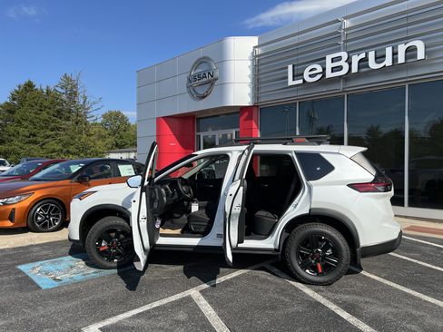 New 2026 Nissan Rogue SV image 3