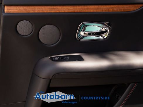Used 2022 Rolls-Royce Ghost w/ Ghost Package AWD/4WD image 40