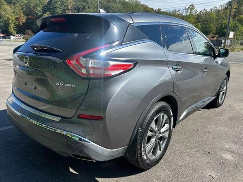 Used 2017 Nissan Murano SV image 9