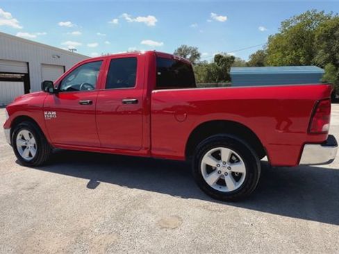 Used 2024 RAM 1500 Classic SLT image 6