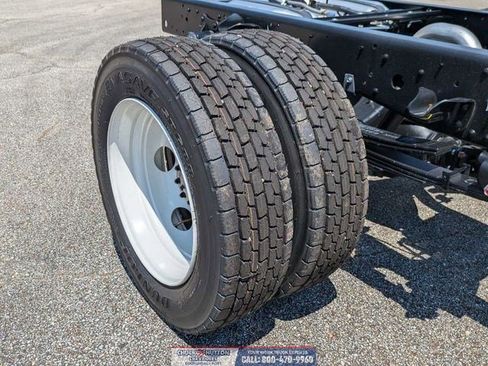 New 2024 Chevrolet Low Cab Forward image 11