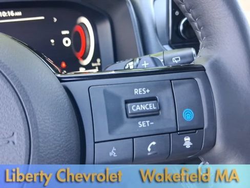 Used 2023 Nissan Rogue Platinum w/ Platinum Premium Package AWD/4WD image 33