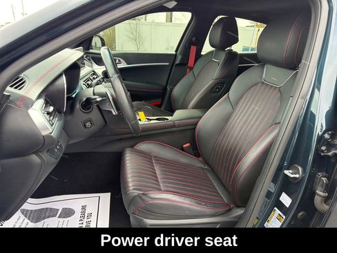 Used 2023 Genesis G70 2.0T w/ Sport Prestige Package image 11