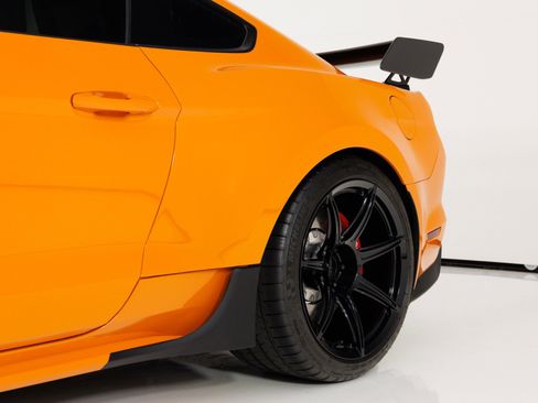 Used 2021 Ford Mustang Shelby GT500 w/ Carbon Fiber Track Pack RWD image 66