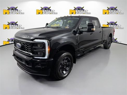 Used 2023 Ford F250 Lariat w/ Lariat Ultimate Package image 1