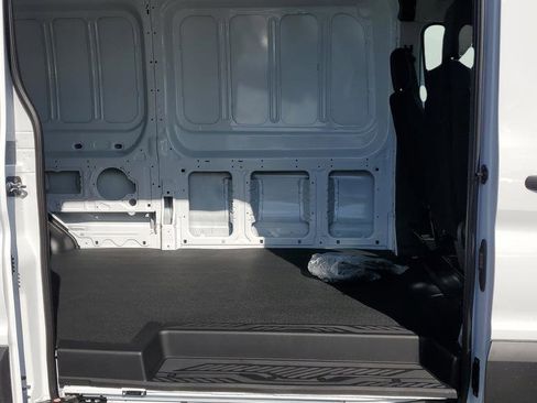 New 2026 Ford Transit 250 148 Medium Roof RWD image 12