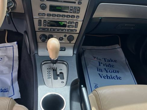 Used 2004 Ford Thunderbird RWD image 15