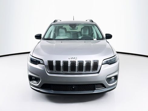 Used 2022 Jeep Cherokee Latitude Lux image 2