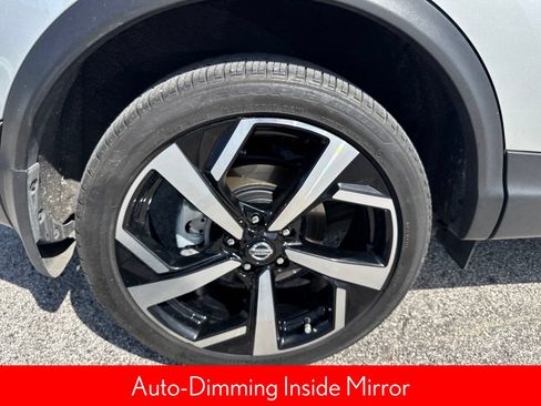 Certified 2022 Nissan Rogue Sport SL w/ Premium Package AWD/4WD image 10