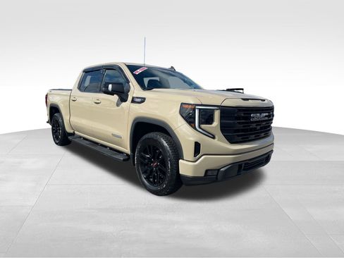 Used 2022 GMC Sierra 1500 AT4 image 4