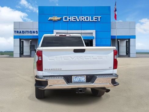 Certified 2025 Chevrolet Silverado 2500 LT w/ Convenience Package AWD/4WD image 8