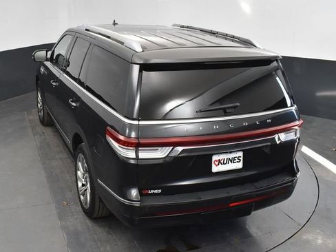 Used 2023 Lincoln Navigator Reserve AWD/4WD image 35