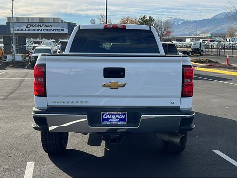 Used 2015 Chevrolet Silverado 2500 LT w/ LT Convenience Package image 6