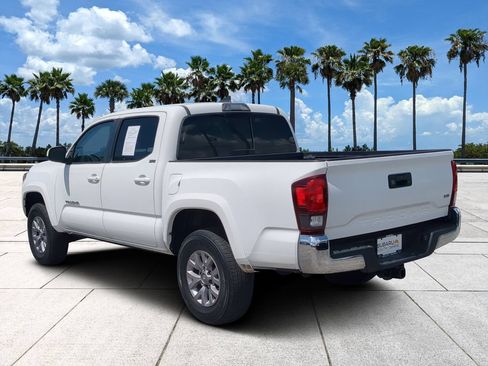 Used 2019 Toyota Tacoma SR5 RWD image 5