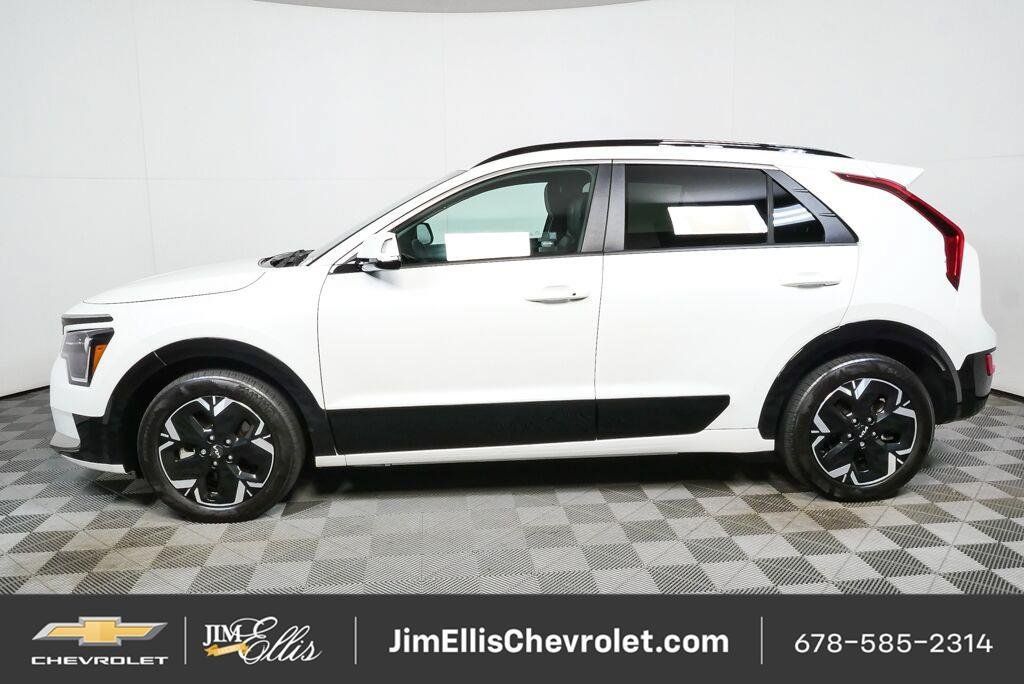Used 2023 Kia Niro Wind w/ Wind Preserve Package FWD image 29