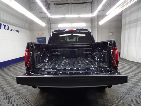 Used 2025 Ford F150 Lariat AWD/4WD image 37