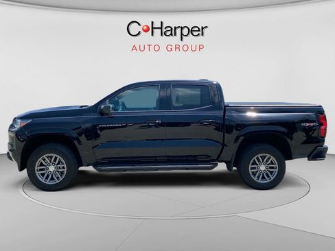 Used 2023 Chevrolet Colorado LT w/ LT Convenience Package II AWD/4WD image 6