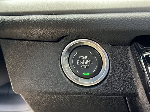 New 2026 Chevrolet Traverse LT w/ Midnight/Sport Edition image 28