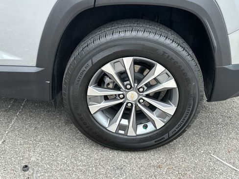 Certified 2026 Chevrolet Equinox LT w/ Convenience Package II FWD image 12