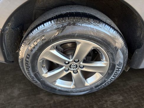 Used 2015 Toyota RAV4 XLE image 35