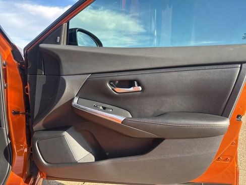 Certified 2021 Nissan Sentra SR image 13