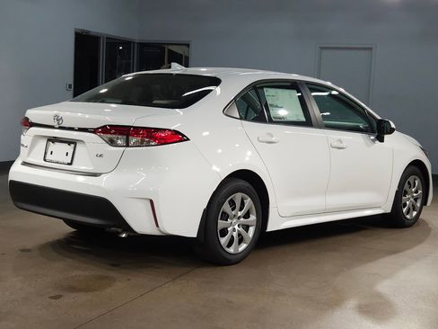 New 2026 Toyota Corolla LE image 7