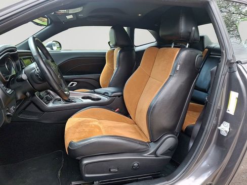 Used 2022 Dodge Challenger GT w/ Plus Package AWD/4WD image 13