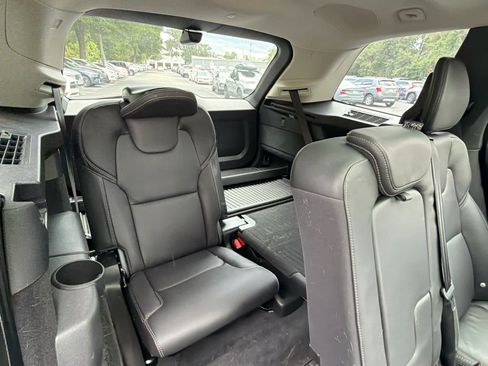 Used 2025 Volvo XC90 B6 Ultra w/ Protection Package Premier AWD/4WD image 19