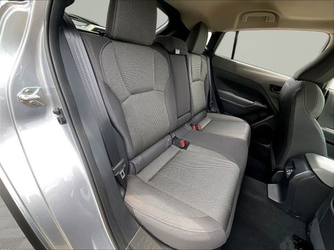 Used 2024 Subaru Crosstrek 2.0i Premium AWD/4WD image 25