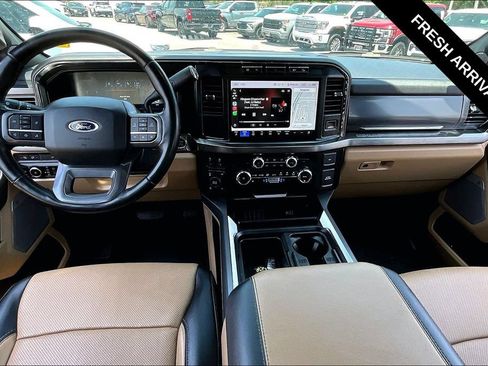 Used 2024 Ford F250 Lariat w/ Chrome Package AWD/4WD image 7