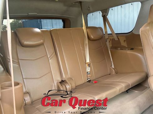 Used 2015 Cadillac Escalade ESV Platinum image 21