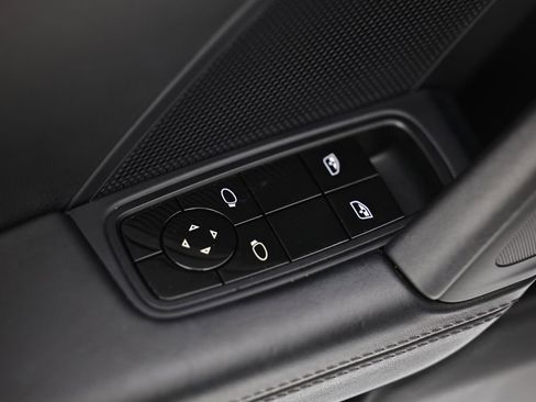 Certified 2020 Porsche 911 Carrera S RWD image 23