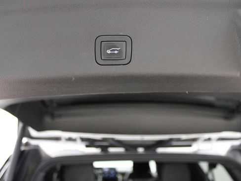 Used 2025 GMC Yukon XL Denali Ultimate w/ LPO, Floor Liner Package image 14