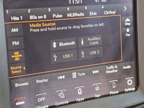 Used 2023 Jeep Renegade Limited w/ Sun/Sound Group image 12