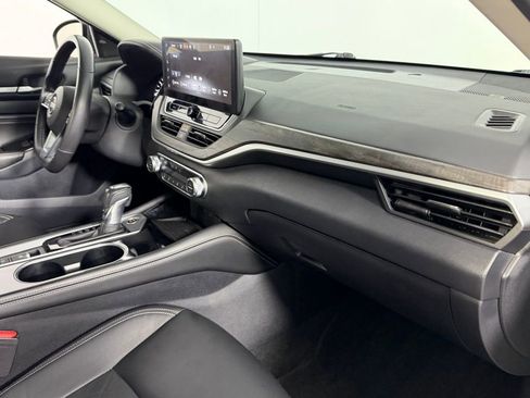 Used 2023 Nissan Altima 2.5 SL image 32