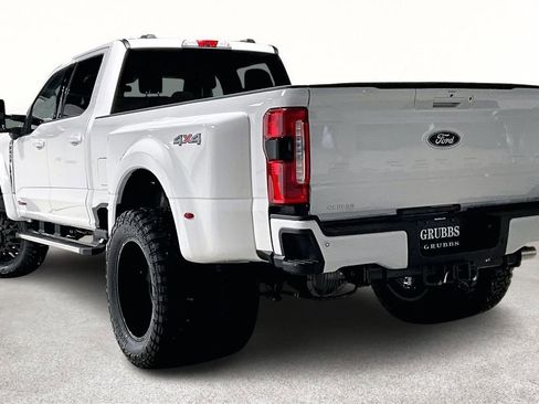 Used 2026 Ford F450 Lariat AWD/4WD image 15