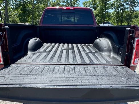 Used 2018 RAM 2500 Laramie w/ Convenience Group AWD/4WD image 17