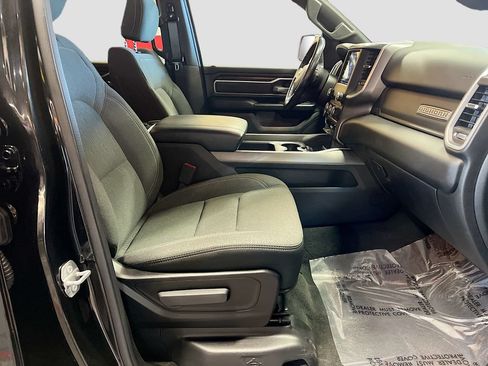 Used 2021 RAM 1500 Big Horn AWD/4WD image 27