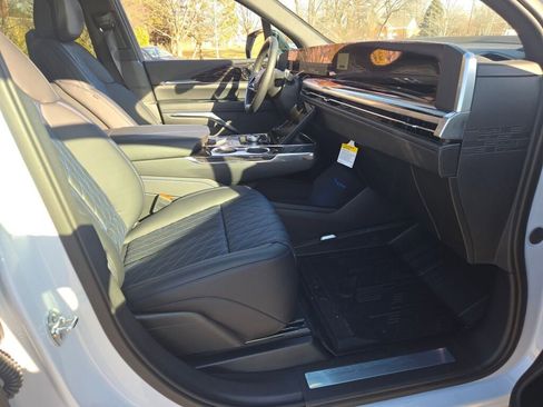 New 2026 Cadillac Escalade IQ Luxury 1 image 7