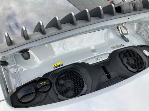 Certified 2024 Porsche 911 Carrera image 19