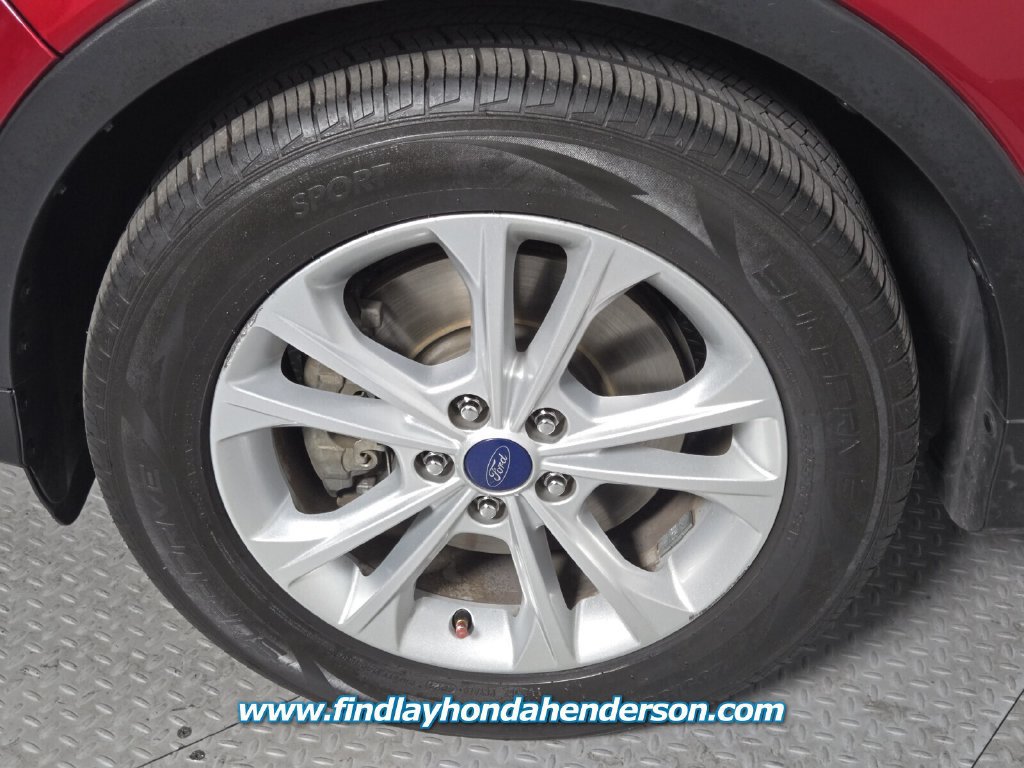 Used 2017 Ford Escape SE FWD image 9