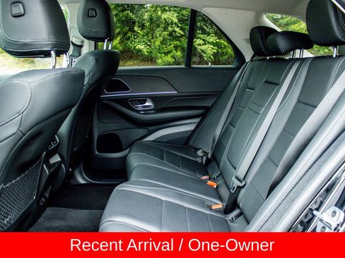 Used 2024 Mercedes-Benz GLE 350 4MATIC w/ AMG Line Exterior image 12