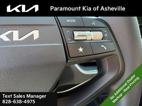 New 2026 Kia K4 EX FWD image 13