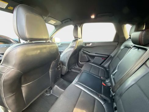 Used 2023 Ford Escape ST-Line AWD/4WD image 20