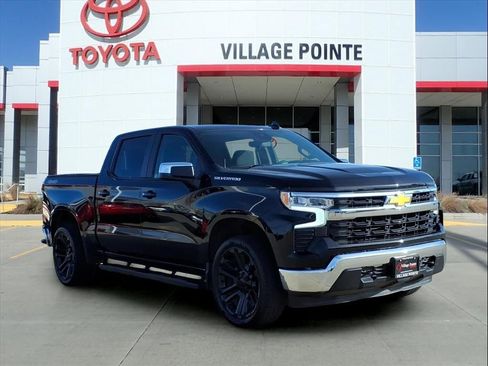 Used 2023 Chevrolet Silverado 1500 LT image 9